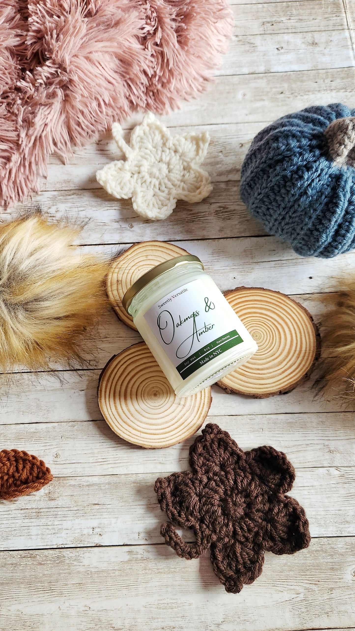 Oakmoss & Amber Candle - MONLANE
