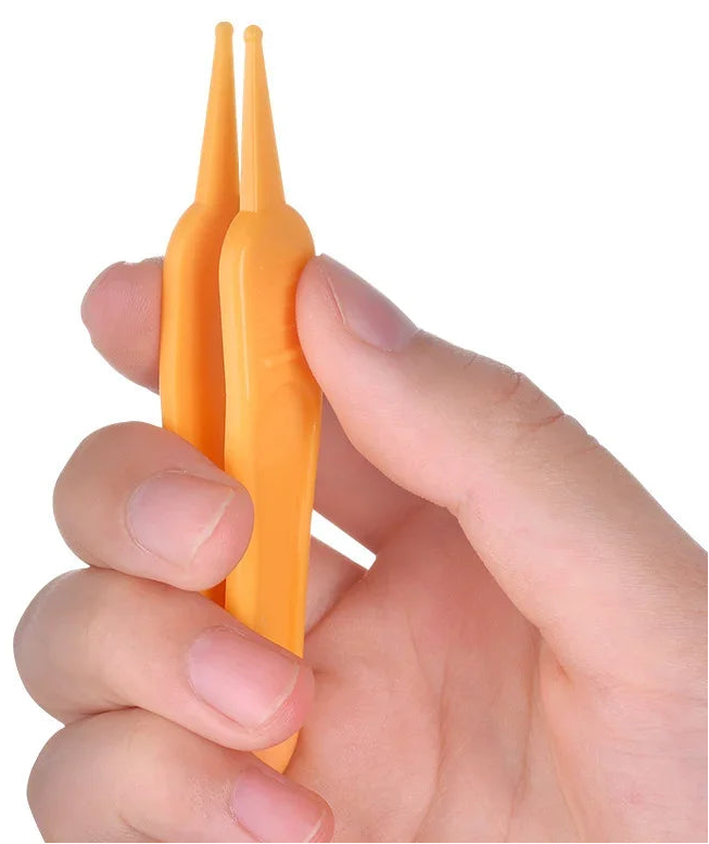 Baby Dig Booger Clip
