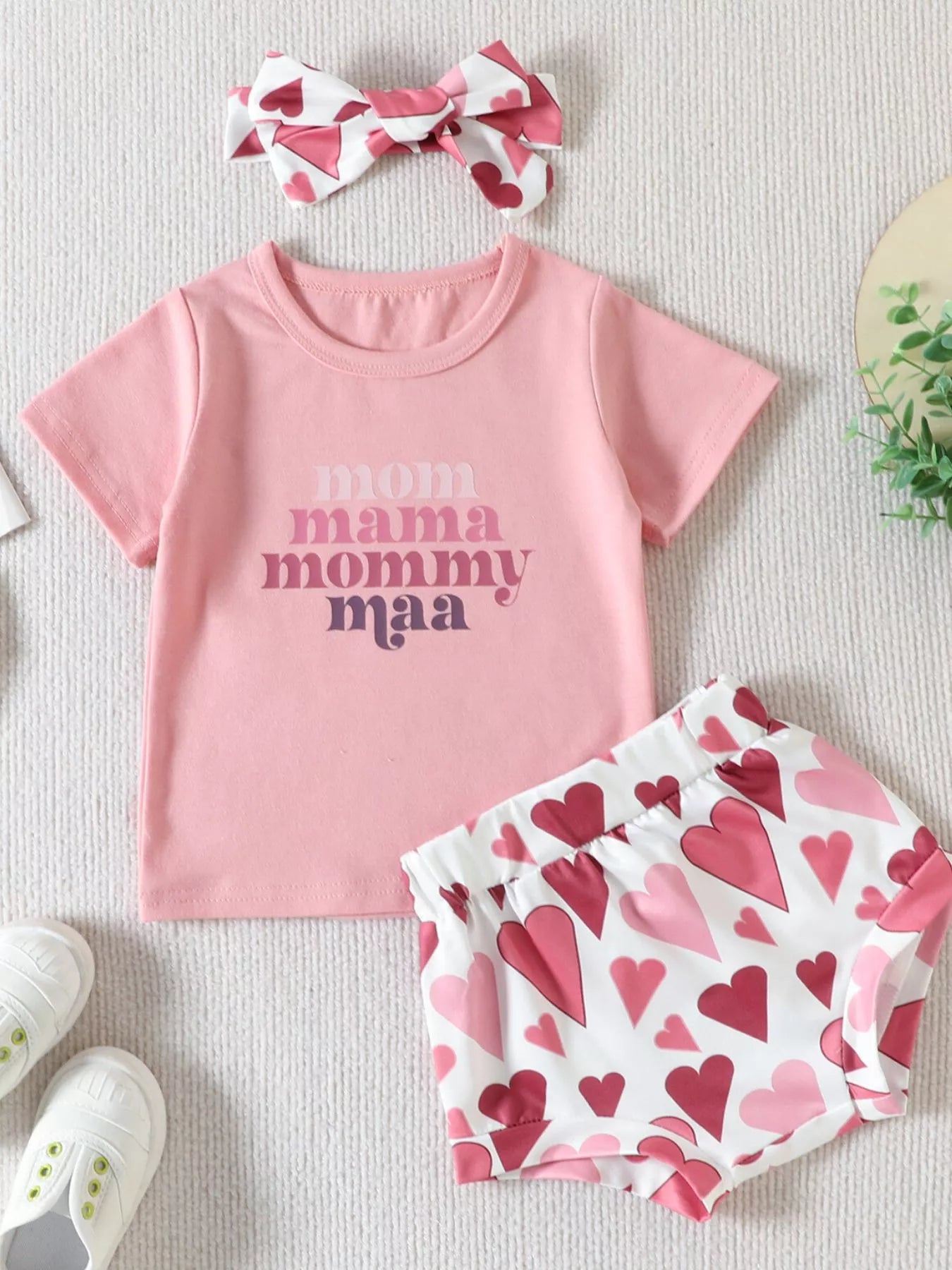 Children's Mama Graphic Tee and Leopard Shorts Set with Headband