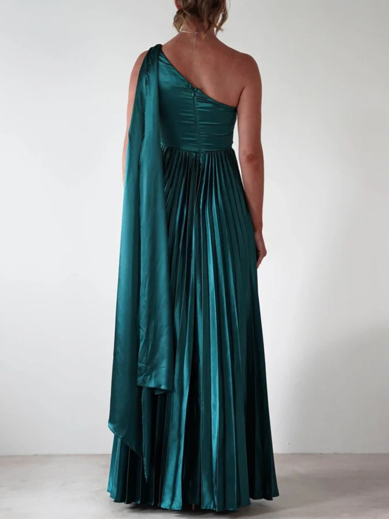 One-Shoulder Pleated Slit Dress
